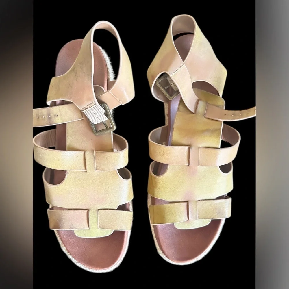 Mia Stylish Tan Wedge Sandals. Size 9.5
